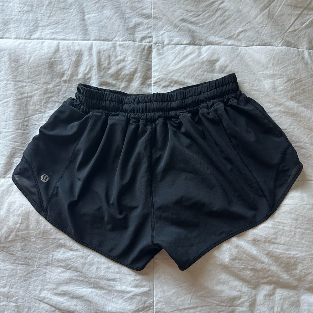 Lululemon Hotty Hot Shorts – Black, Size 6